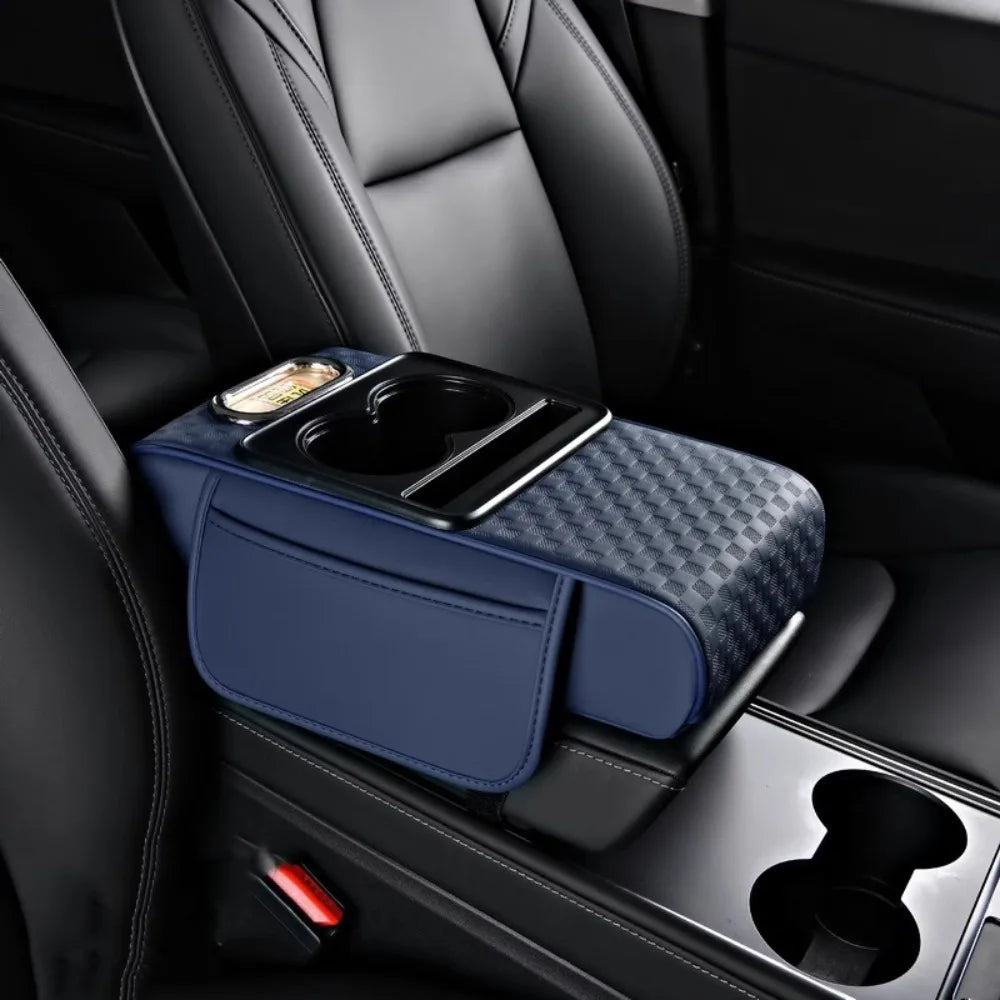 Coussin d’accoudoir de console centrale pour voiture bleu avec porte gobelet et distributeur de mouchoirs intégrés.